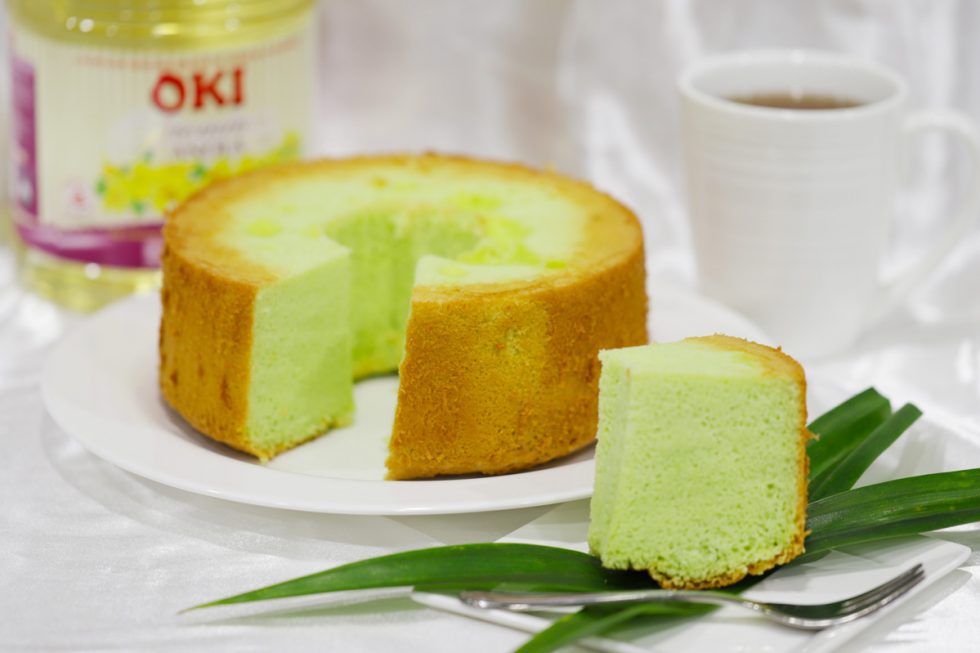 Pandan Chiffon Cake