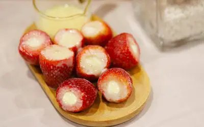 Frozen Strawberry with Sweetened Creamer