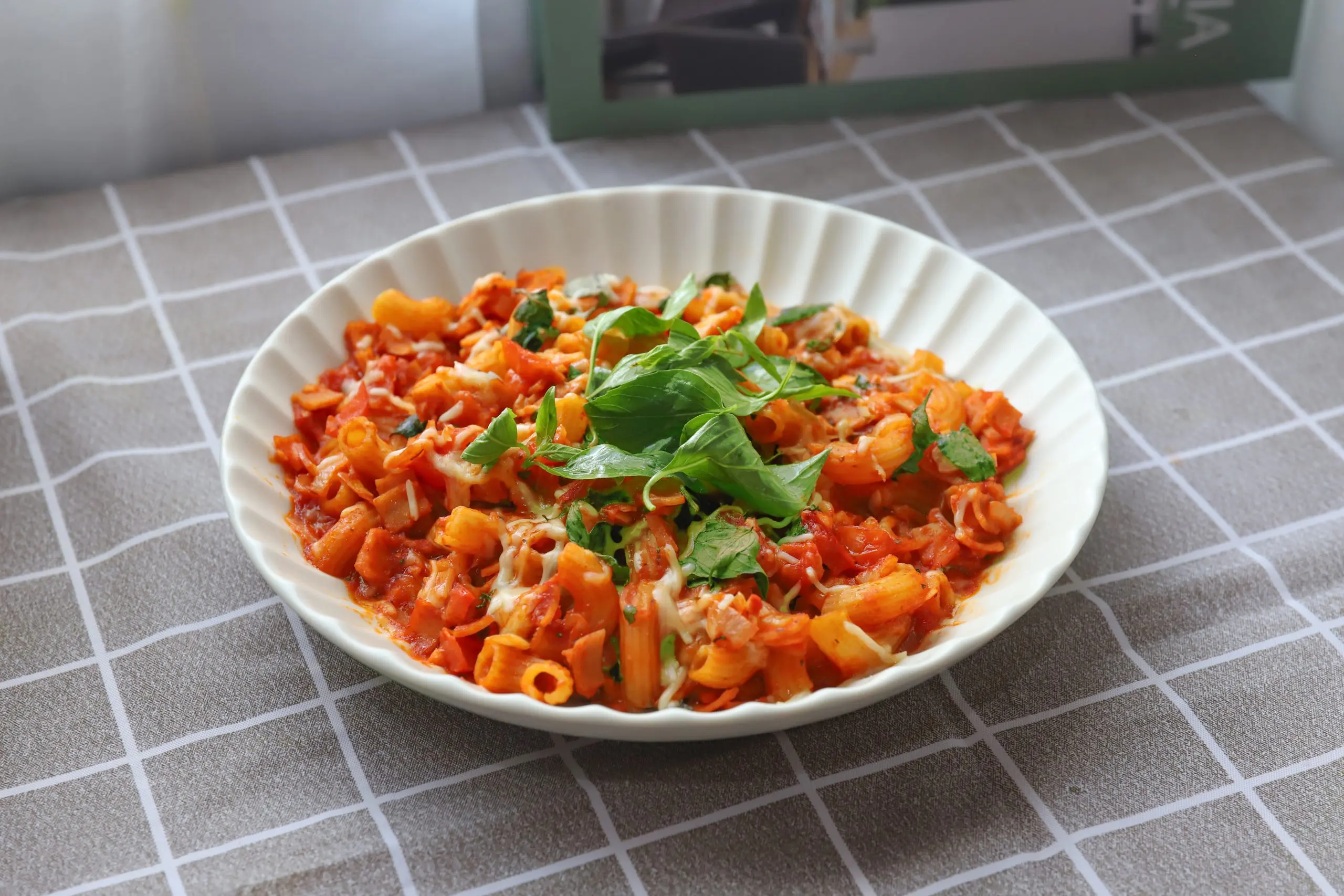 Easy Rice Cooker Macaroni